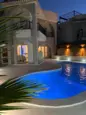 independent-30-bedroom-family-villa